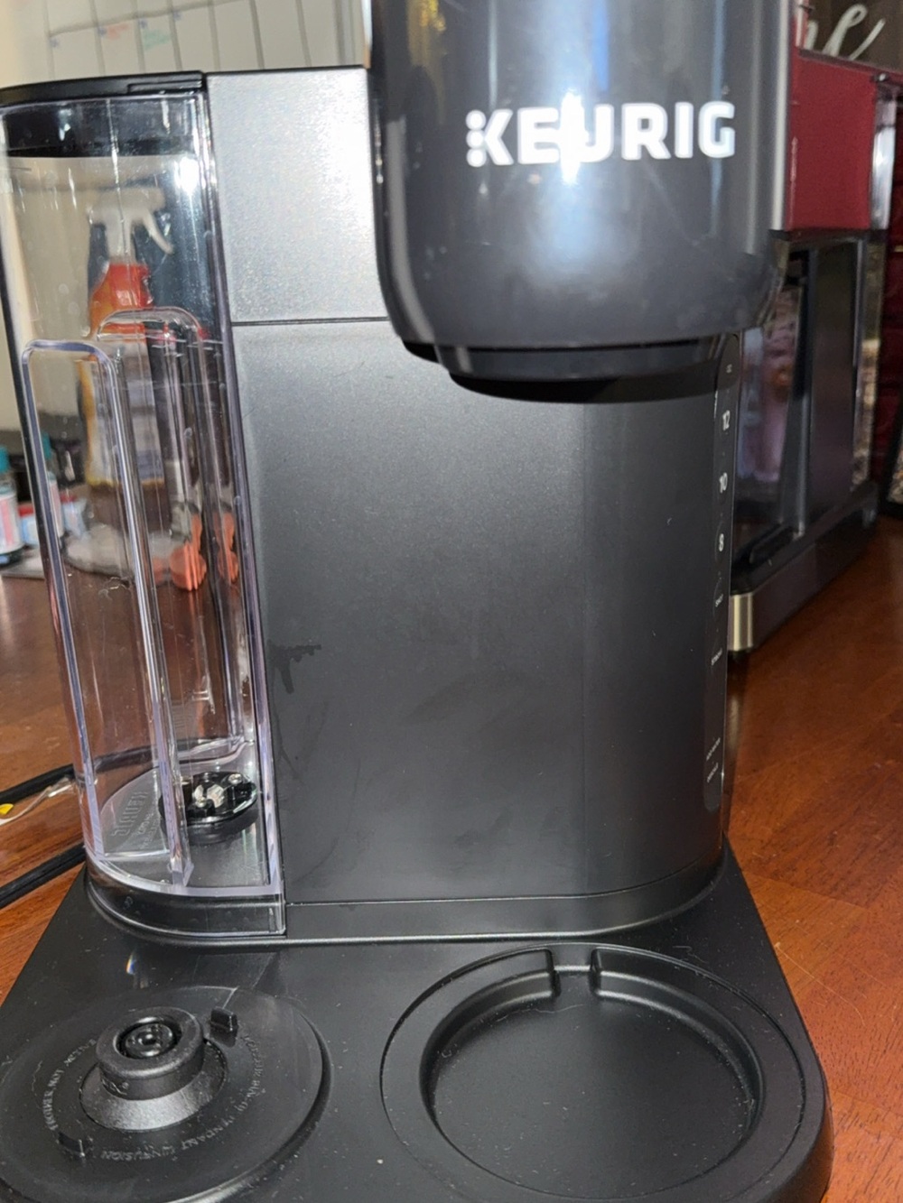 Keurig Single-Serve Coffee Maker - Black with Clear Water Reservoir